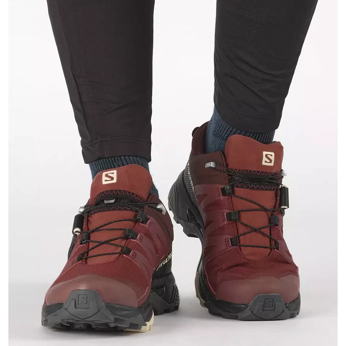 SALOMON X Ultra 4 GTX női túracipő