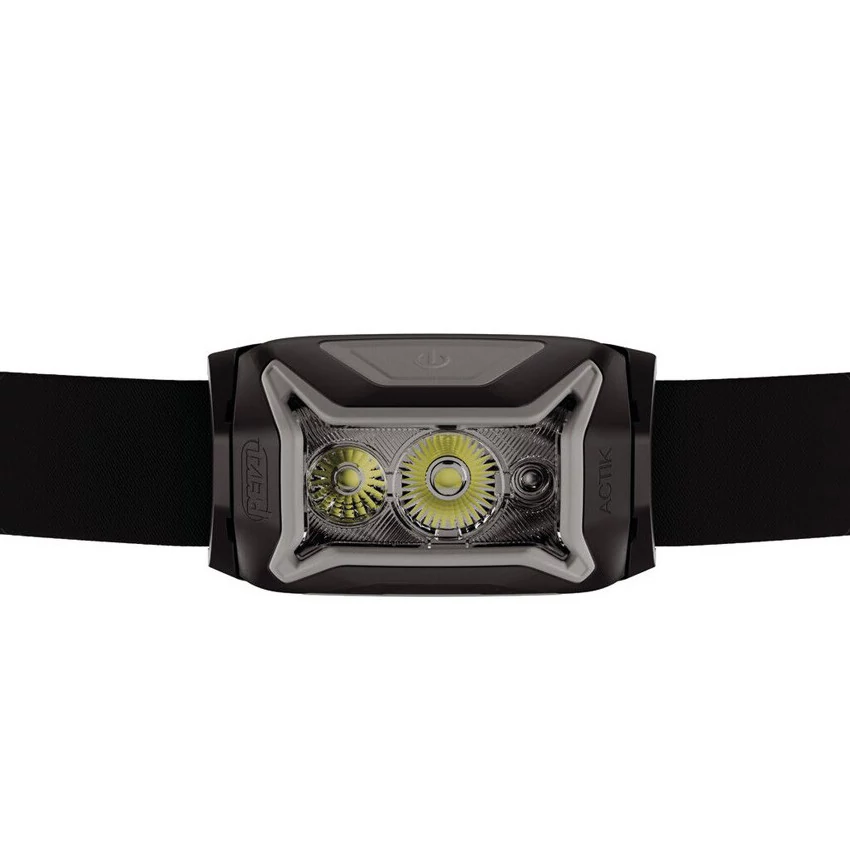 PETZL Actik Core 625 fejlámpa tölthető akkumulátorral
